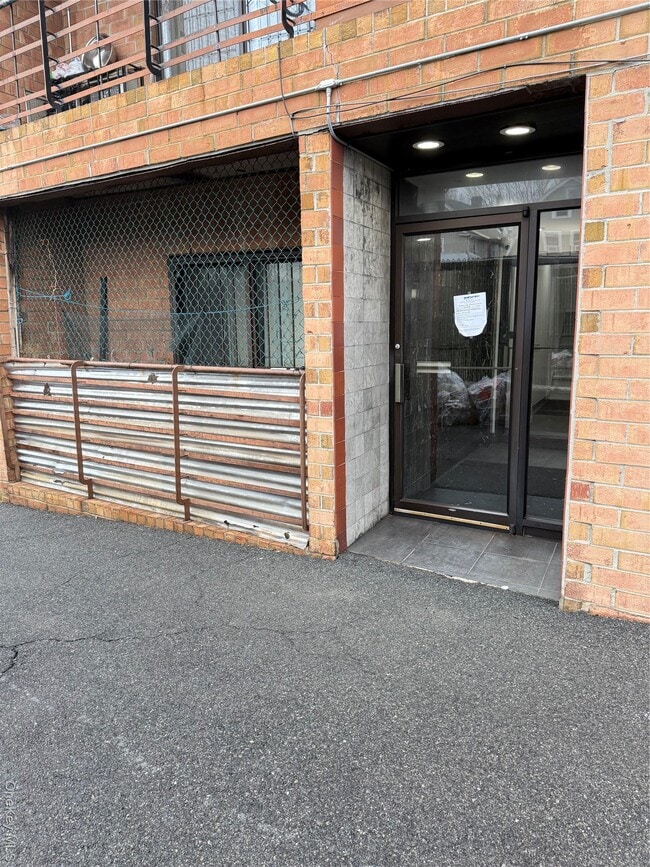 Building Photo - 40-12 149th St