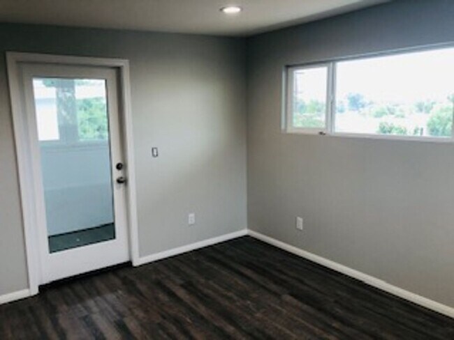 Photo - 6823 Amherst St Unit B