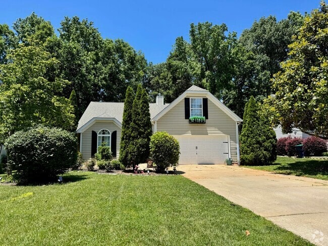 Building Photo - 1430 Deer Forest Dr Rental