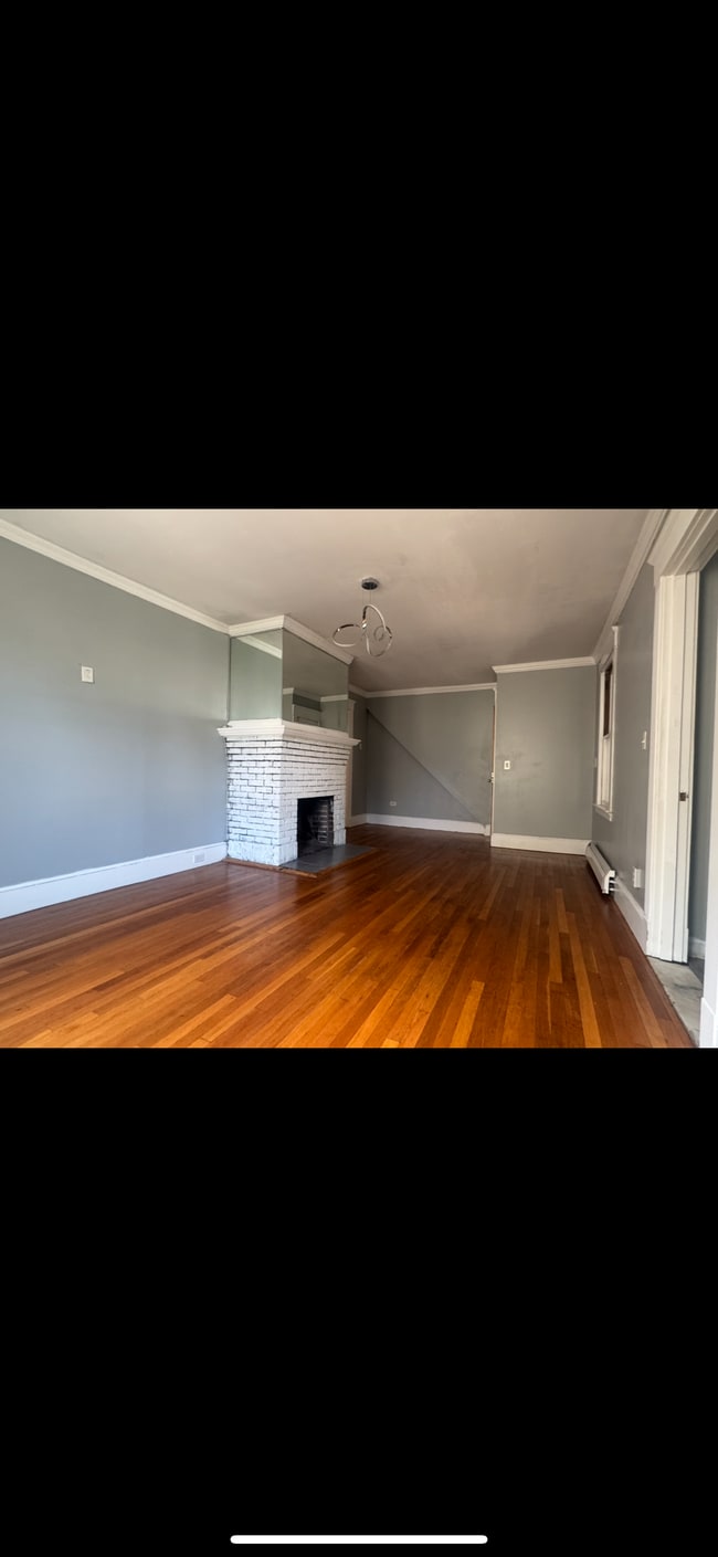 Photo - 76 Porter St Unit 1