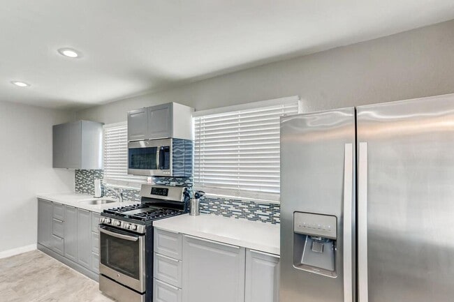 Photo - 235 W Philadelphia Ave