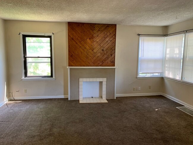 Photo - Adorable 2 Bed, 1 Bath