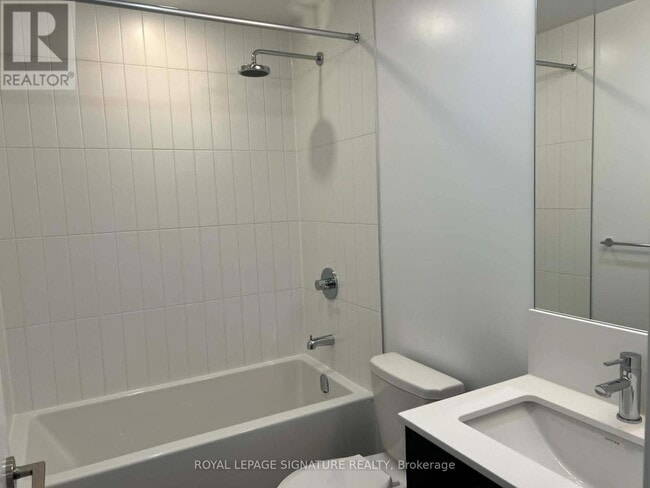 Photo - 10 Oak St Unit 1809