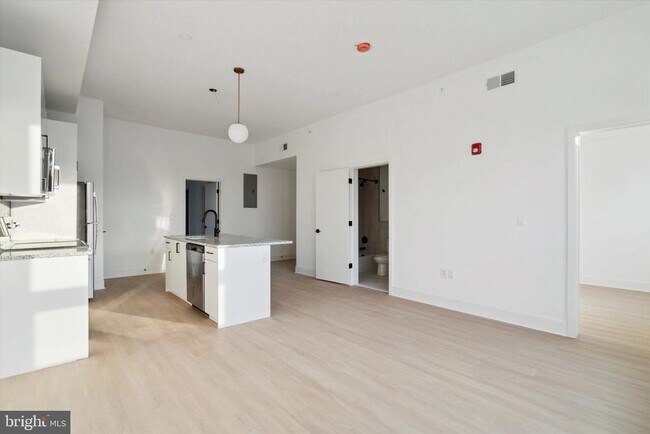 Photo - 1643 N 2nd St Unit 302