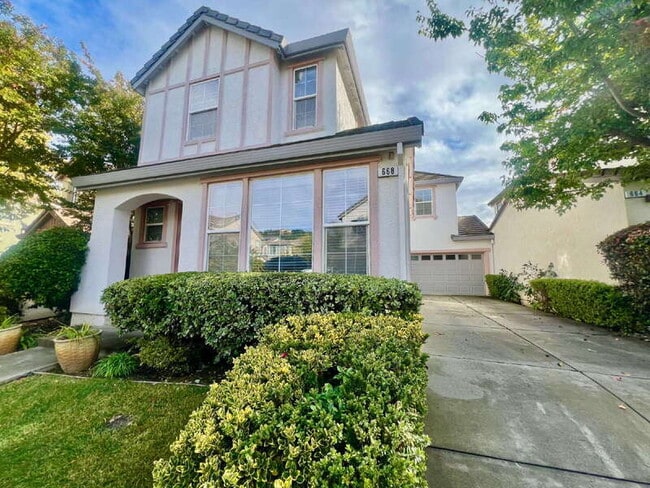 Building Photo - 668 Granite Ln