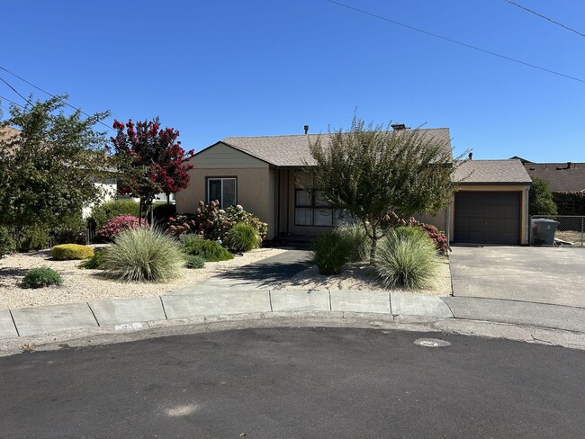 45 Myrtle Ct