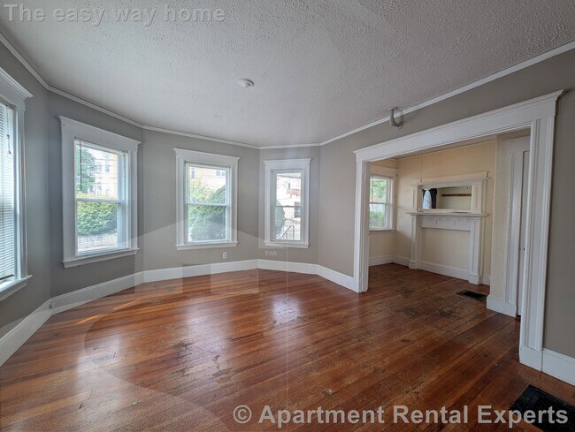 17 Mason St Unit 1