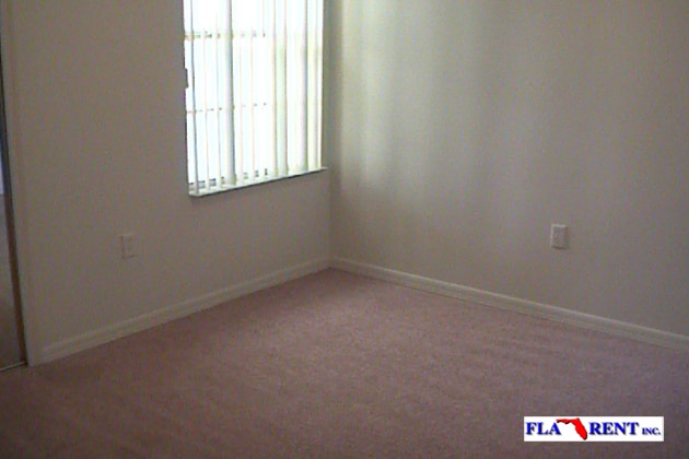 8722 Rain Forest Pl