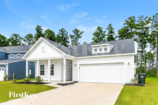 Photo - 229 Lucca Dr