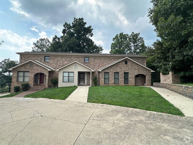 Building Photo - 3505 Lakeside Ct Rental