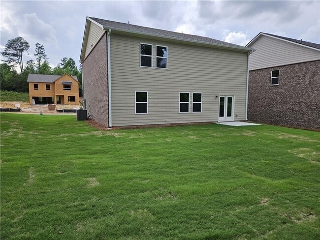 Photo - 326 Silverton Dr