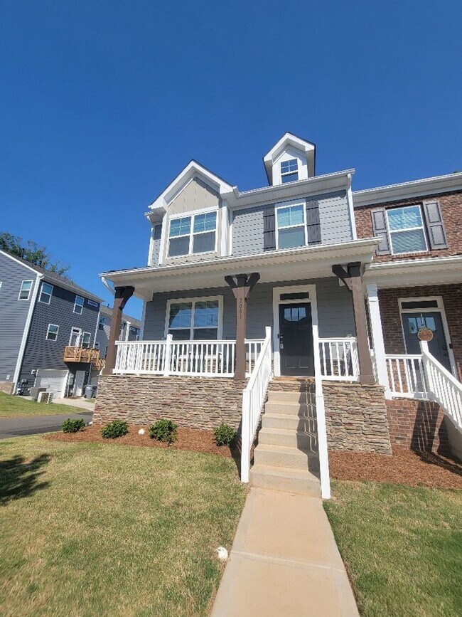 Photo - Incredible Townhome in Belmont!