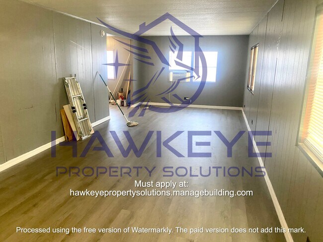 Photo - 110 Walnut Ln