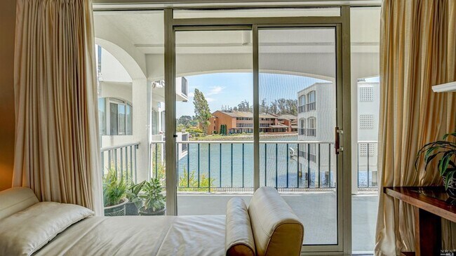 Photo - 1220 Shelter Bay Ave