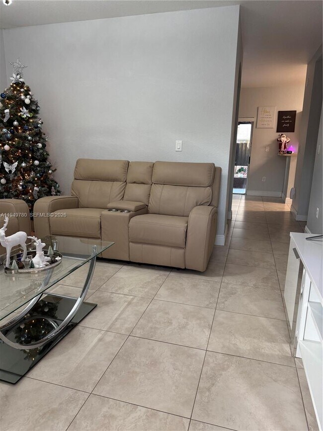 Photo - 4117 NE 24th Dr