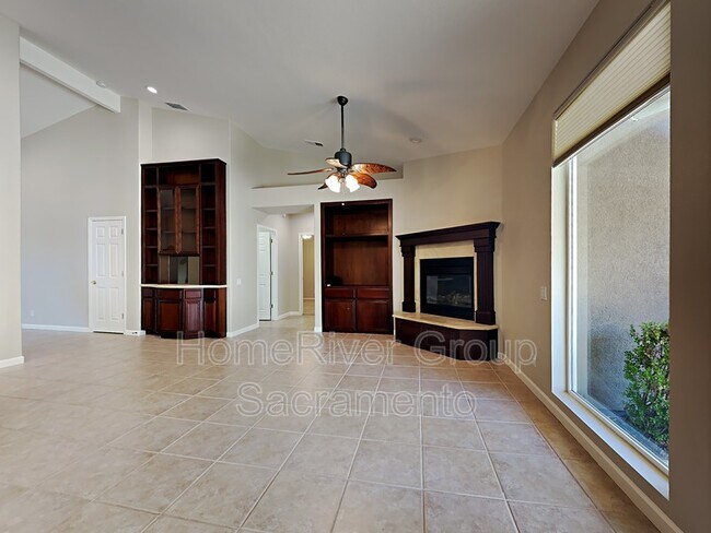 Photo - 5322 Bellegrove Way