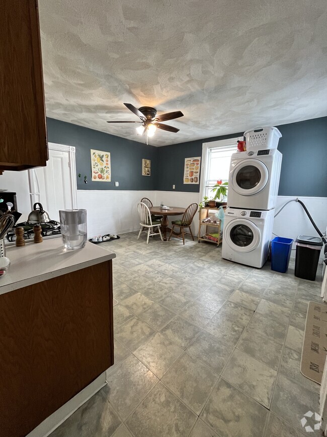 Building Photo - 248 Cypress St Rental