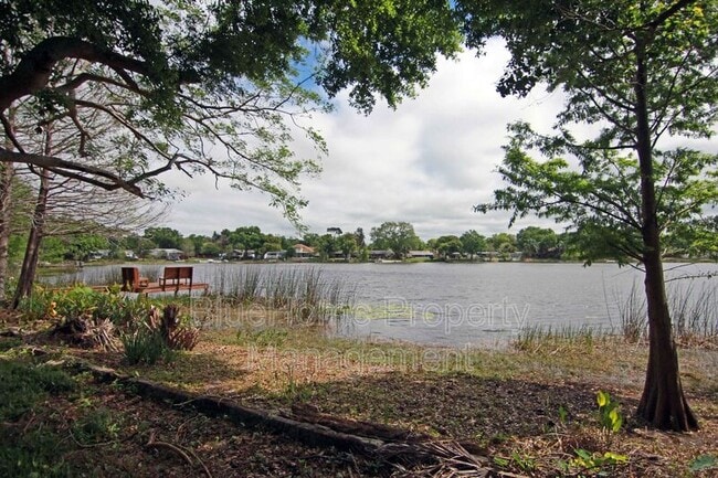 Photo - 1433 Cardinal Rd