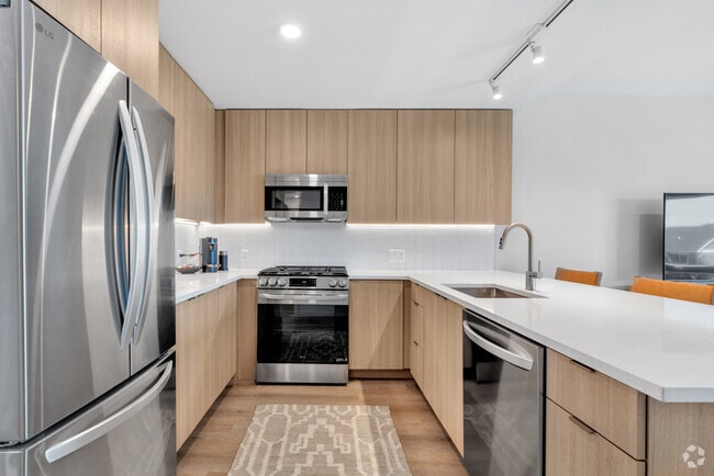 3BR, 2BA - 1,533SF - Kitchen