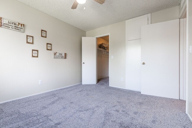 Hunter's Landing Apartments