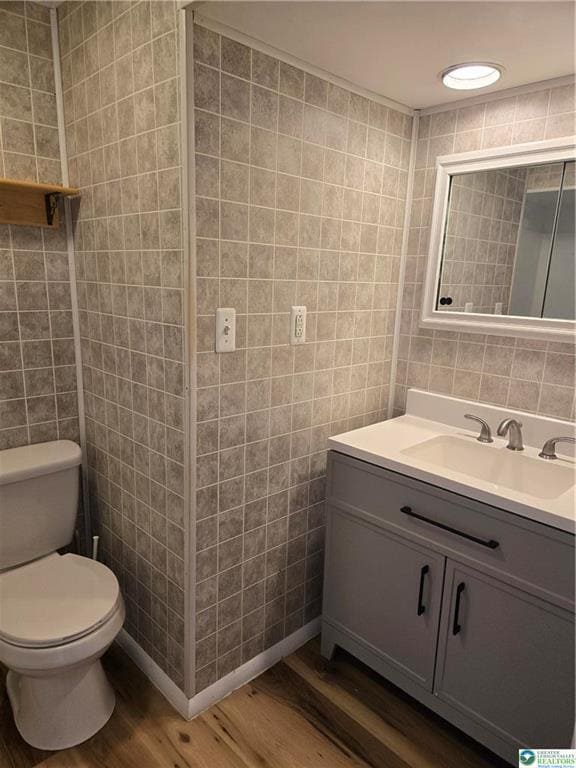 Photo - 2066 Grape St