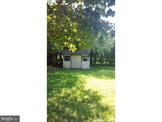 Building Photo - 26 Dorchester Dr Rental