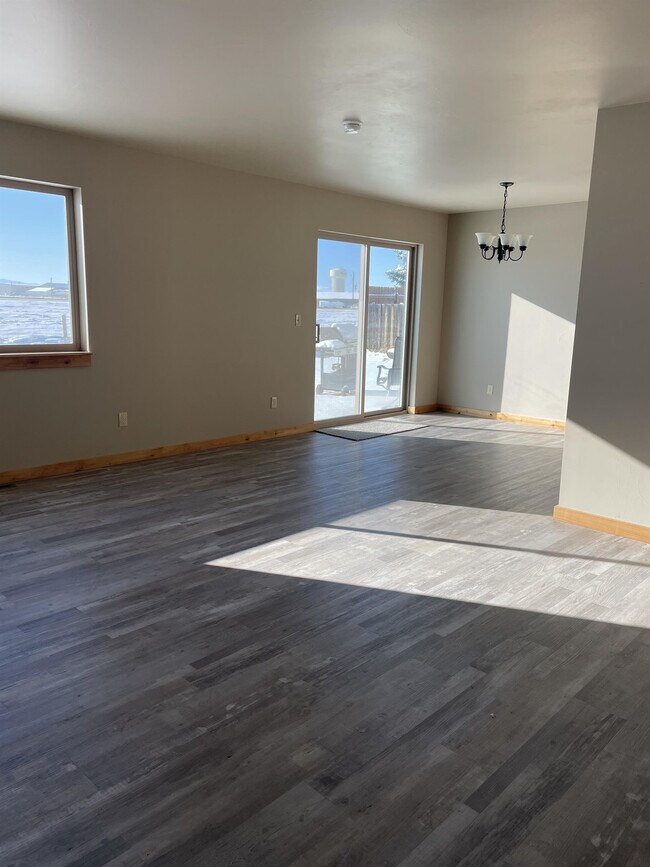 Photo - 1123 Idaho St