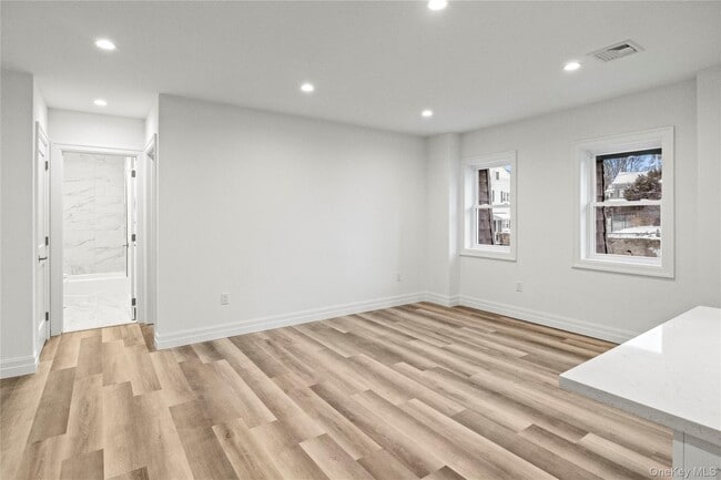 Photo - 71 W Main St Unit 2B