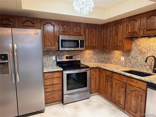 Building Photo - 13931 E Marina Dr Unit 207