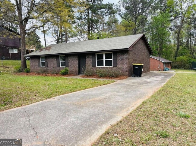 Building Photo - 42 Westgate Park Ln