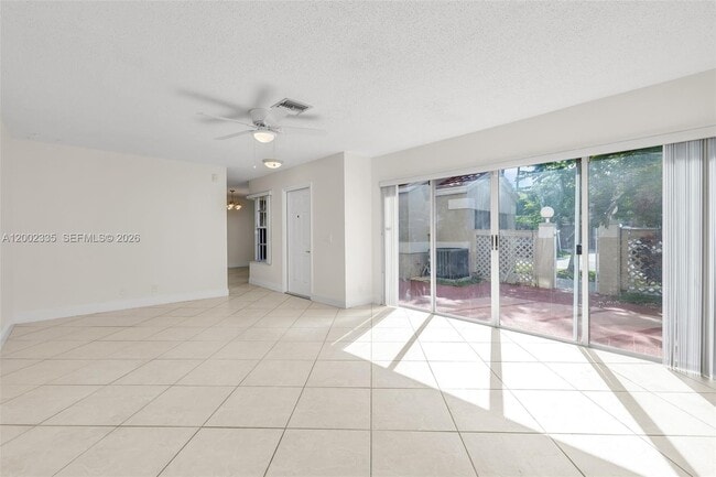 Photo - 11163 Chandler Dr