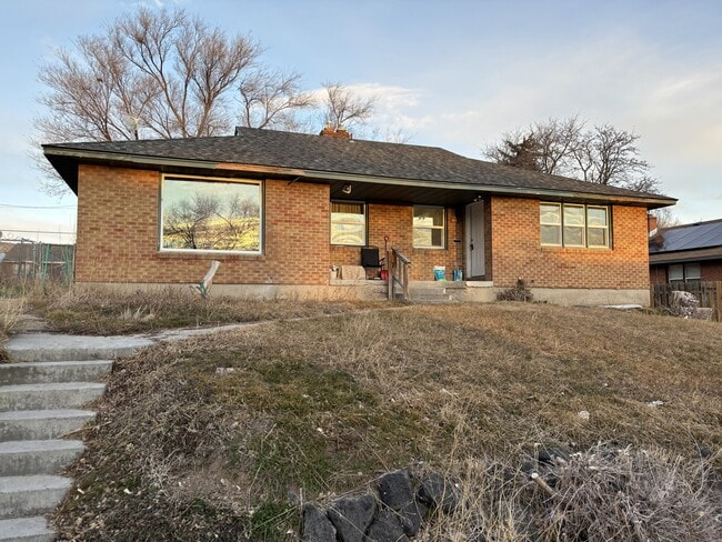 Photo - 69 Toponce Dr