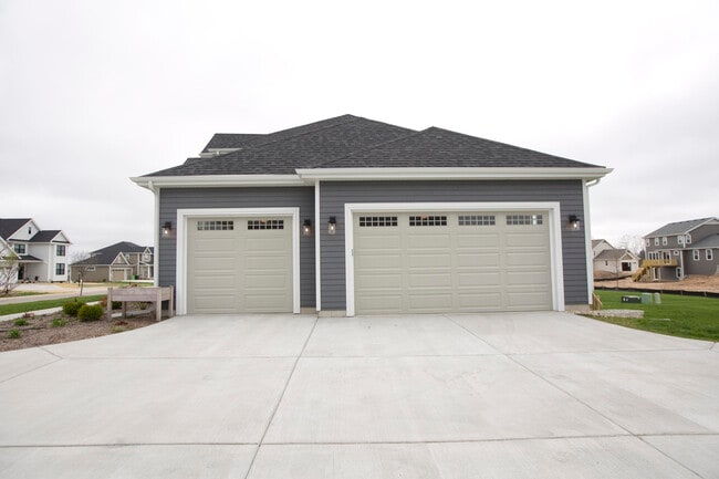 Photo - 10601 Tree Sparrow Dr