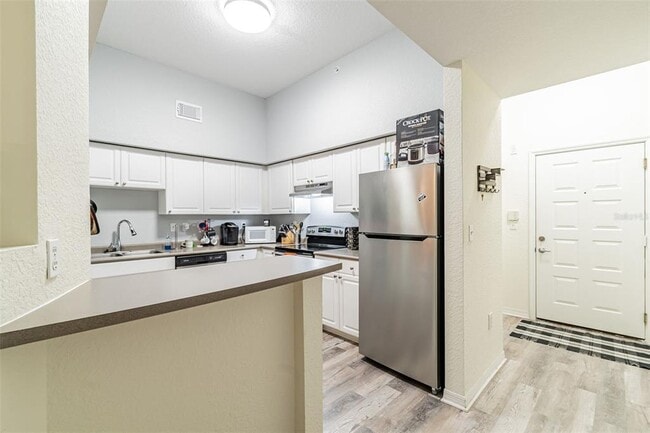 Photo - 402 S Armenia Ave Unit 116