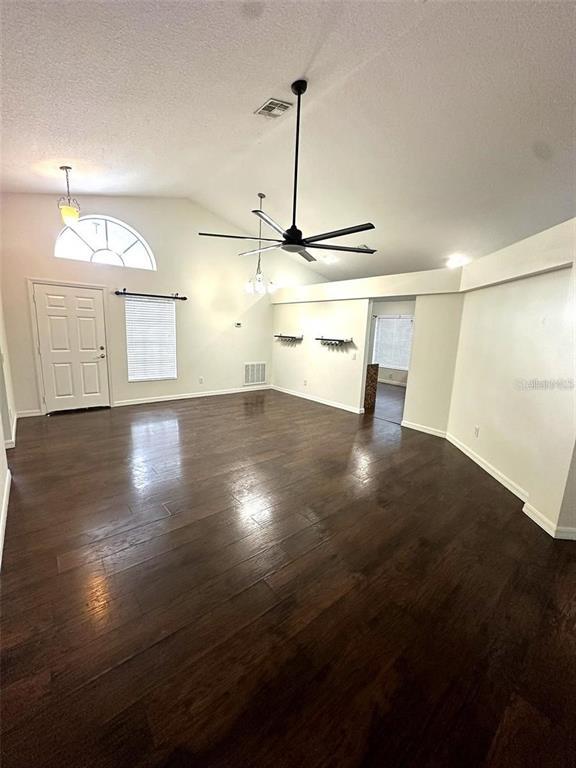 Photo - 19310 Weedon Ct