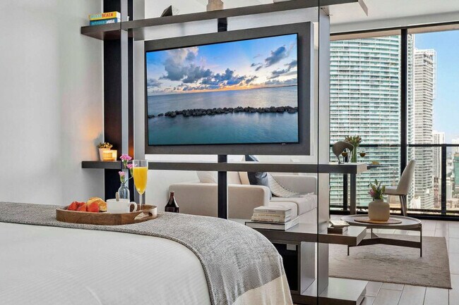 Photo - 398 NE 5th St Unidad ID1372294P