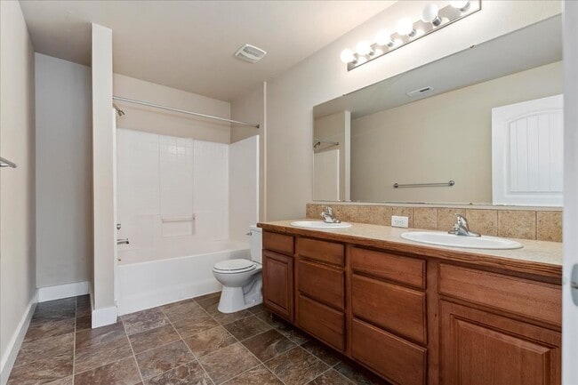 Photo - 9824 W Rosecroft Ct Unit 102