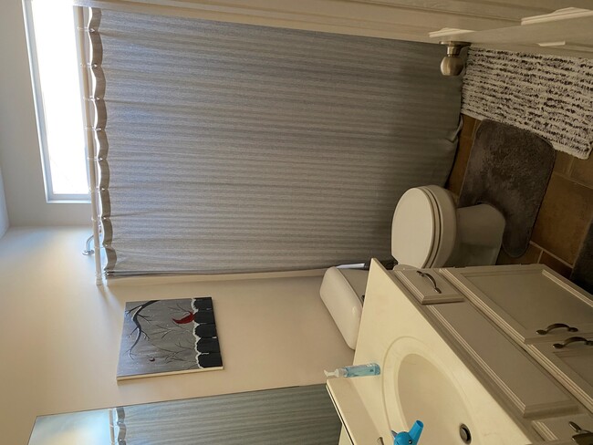 Photo - 4809 Broadway Terrace