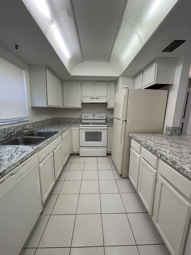 Photo - 2339 Linton Ridge Cir