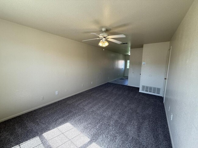 Photo - 2811 Cantabrian Dr