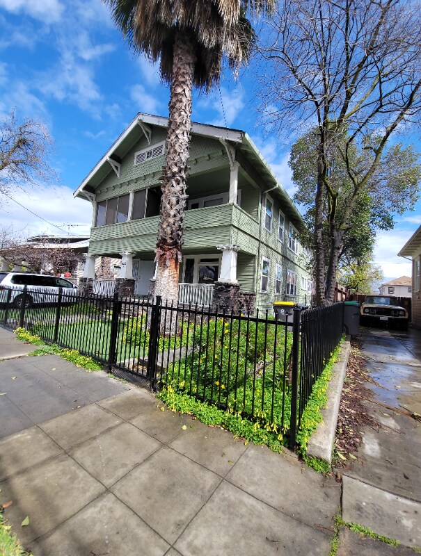Photo - 622 N Monroe St House