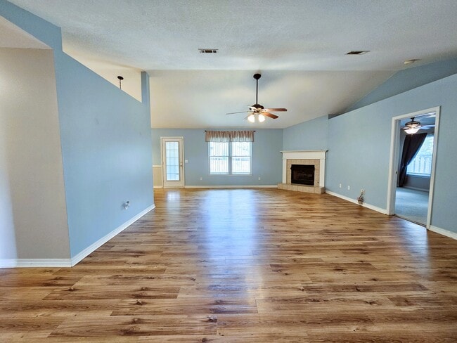 Photo - 5168 Whitehurst Ln