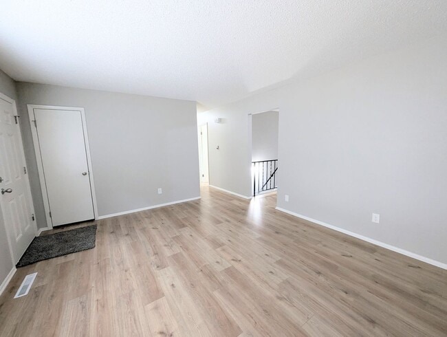 Photo - Great 3 Bedroom, 1 Bath Home