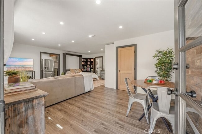 Photo - 234 Spanish Spur