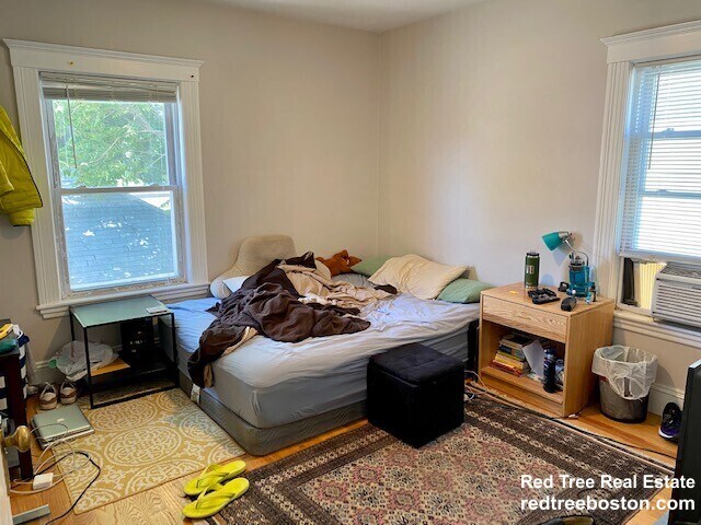 Photo - 129 Brooks St Unit 2