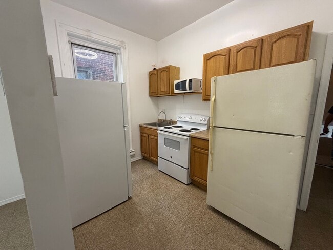 Photo - 2233 Cecil B. Moore Ave Unit 1