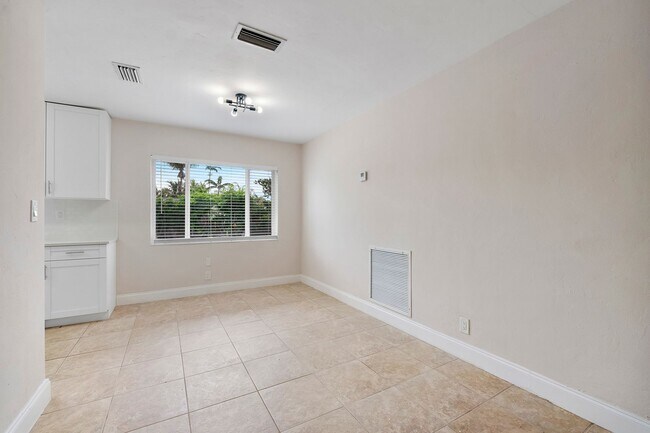 Photo - Spacious 3BD/2BA Home