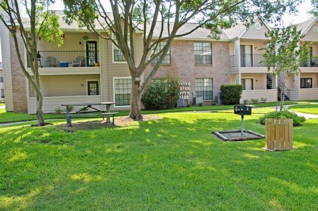 Photo - 11000 Crescent Moon Dr Unit b1