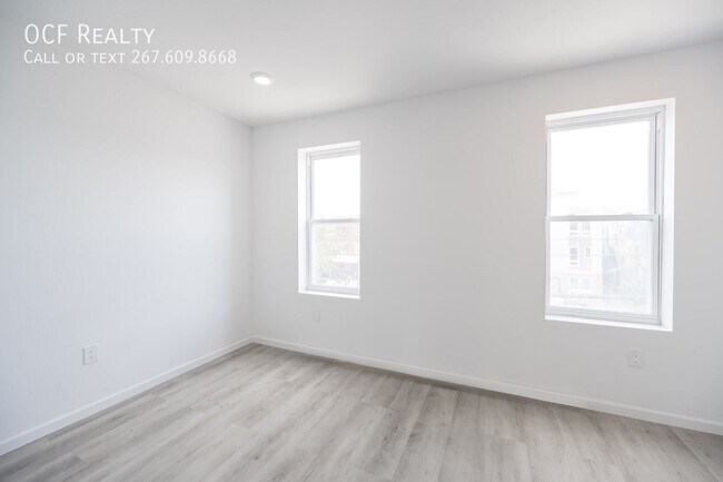 948 Belmont Ave Unit 3
