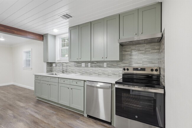 Photo - 1509 Walton St
